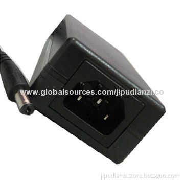100W Power Adapter, Lightweight, Compact